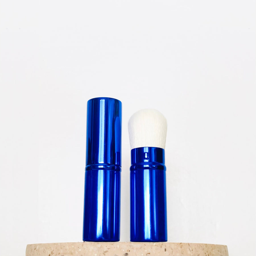 SLAY SPF Brush - Retractable Travel Brush